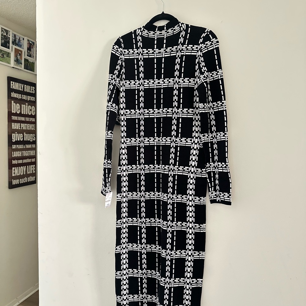 Elegant Black and White Checkered Dress